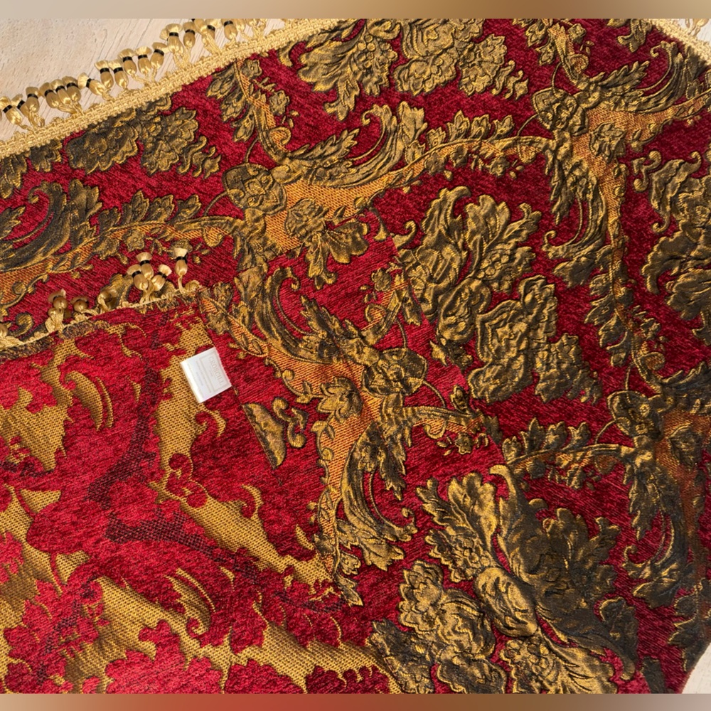 Croscill Imperial Empress Brocade Red Gold Valance tassels 40”X31” Ascot New - Picture 6 of 6